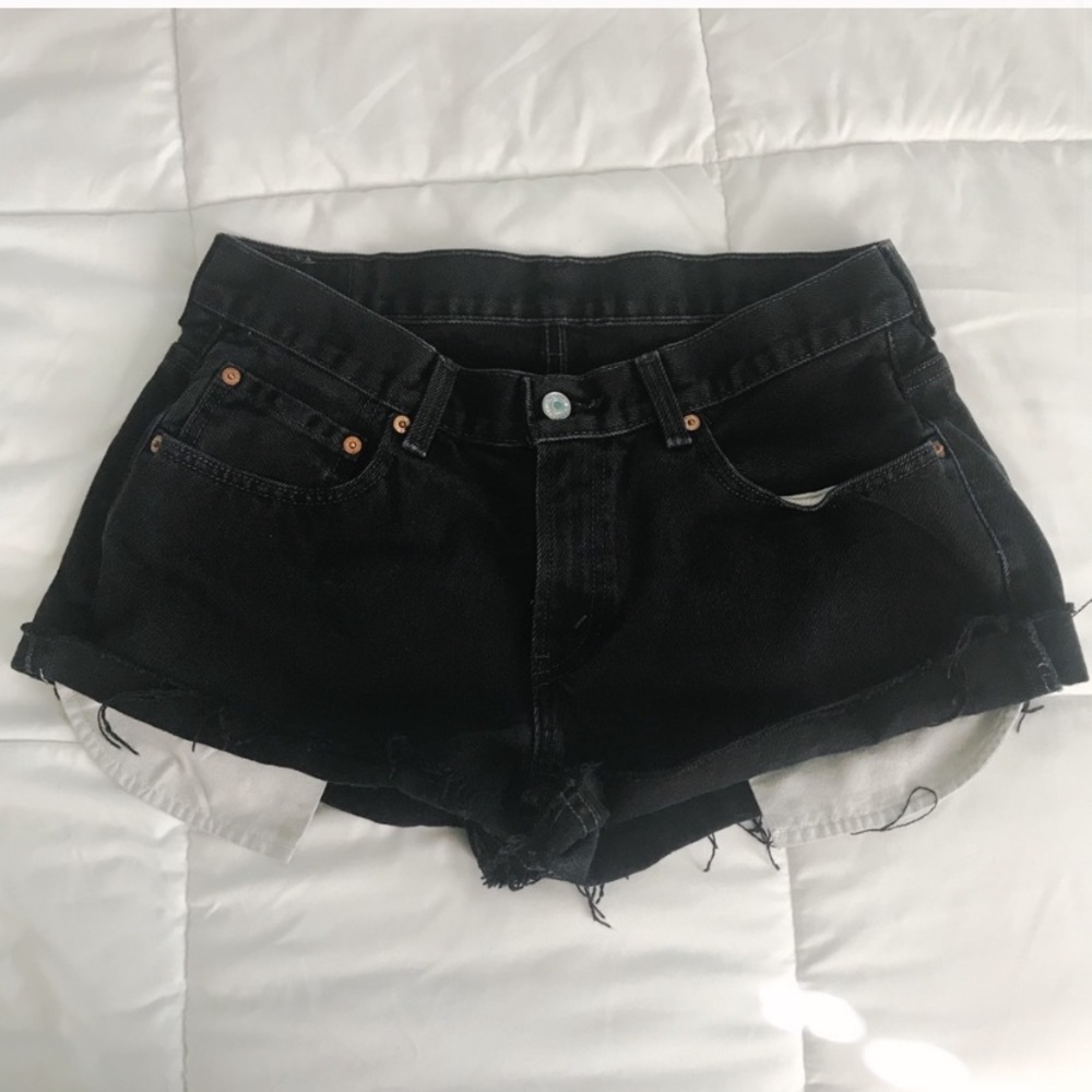 Vintage Levi 550 denim shorts